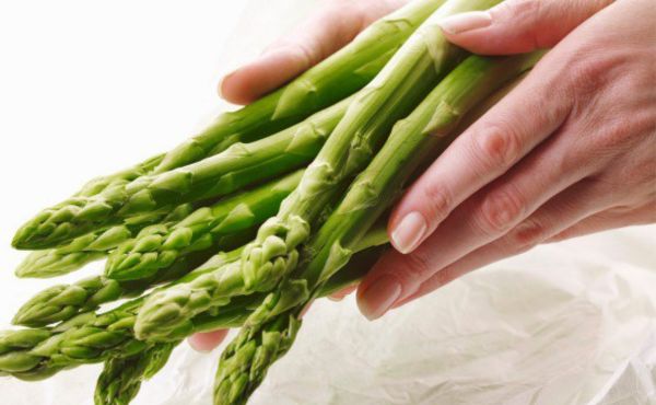 yếu sinh lý nên ăn măng tây